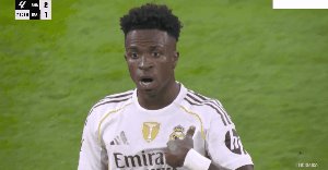 vinicius 1.gif