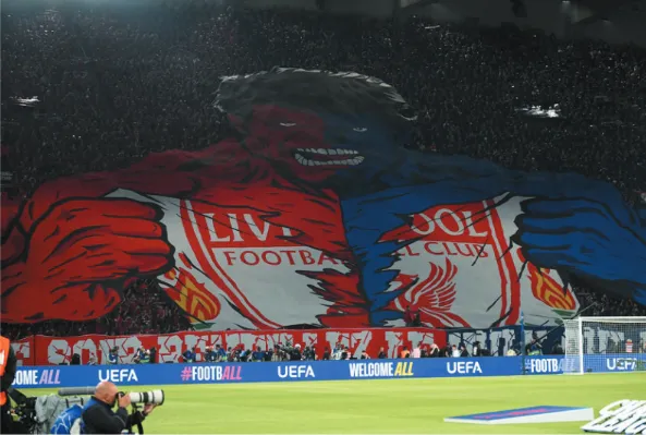 开云体育官网-巴黎的漫威TIFO由斯坦李设计，利物浦球迷昨晚几乎鸦雀无声